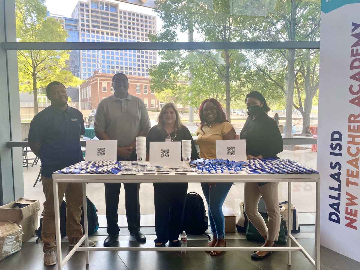DrTWhitlock's tweet photo. Teacher Excellence Initiative at The Dallas ISD New Teacher Academy https://t.co/K5LOntjivL