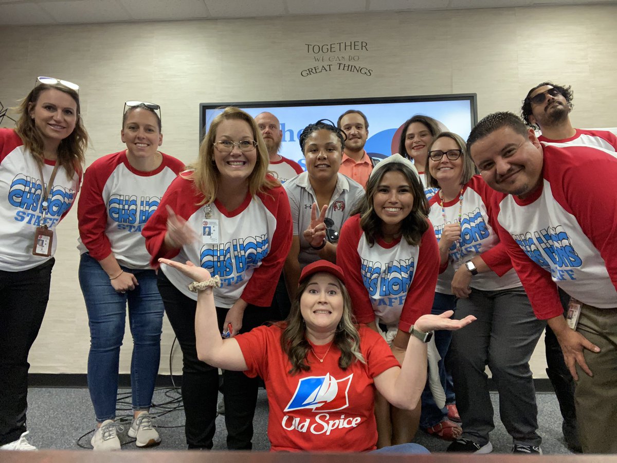 Mrs_Raska's tweet photo. We choose Castleberry High School because @StephMartinezFW is the BEST! #choosecastleberry #cisdbettertogether #chs_lions https://t.co/dximrHn2k0