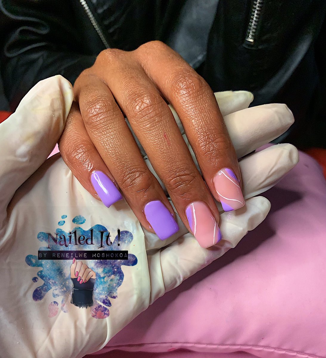 nailedit_byrm's tweet photo. Hey guys 🥂. I’m a nail technician based in Auckland Park. Dm to book your next set with me ! Please RT 🙏🏽❤️. #GirlTalkZA https://t.co/Pk506TvCCk