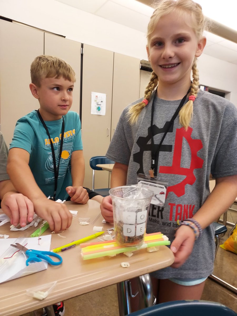 bucci_shelly's tweet photo. Bridges on our road trip!!! #NCASDTinkerTank @ncasd_edtech https://t.co/9lzmStka5E