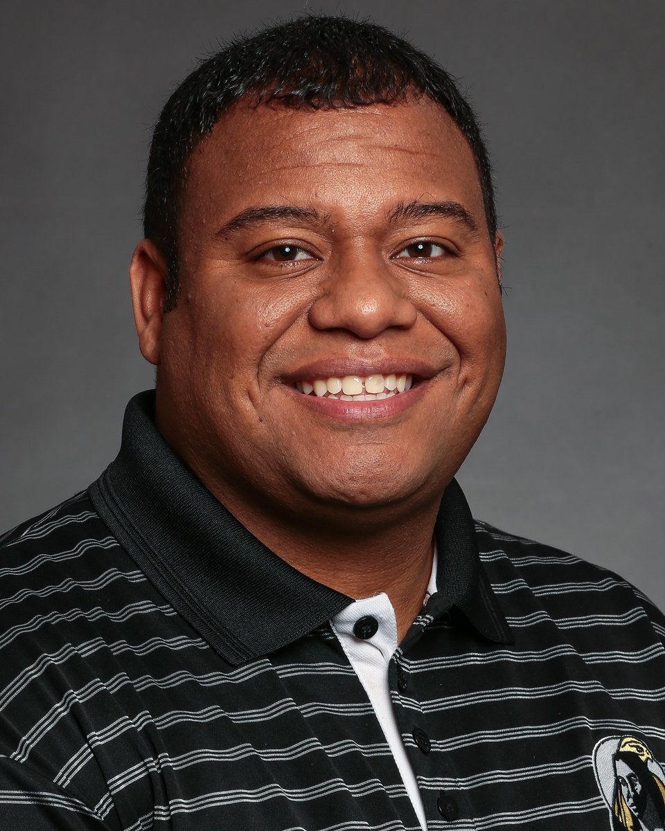 UNCPDSA's tweet image. uncpembroke: Congrats to Dr. Derek Oxendine on his well-deserved promotion as associate vice chancellor for Student Success and dean of the University College. #UNCP #BraveNation