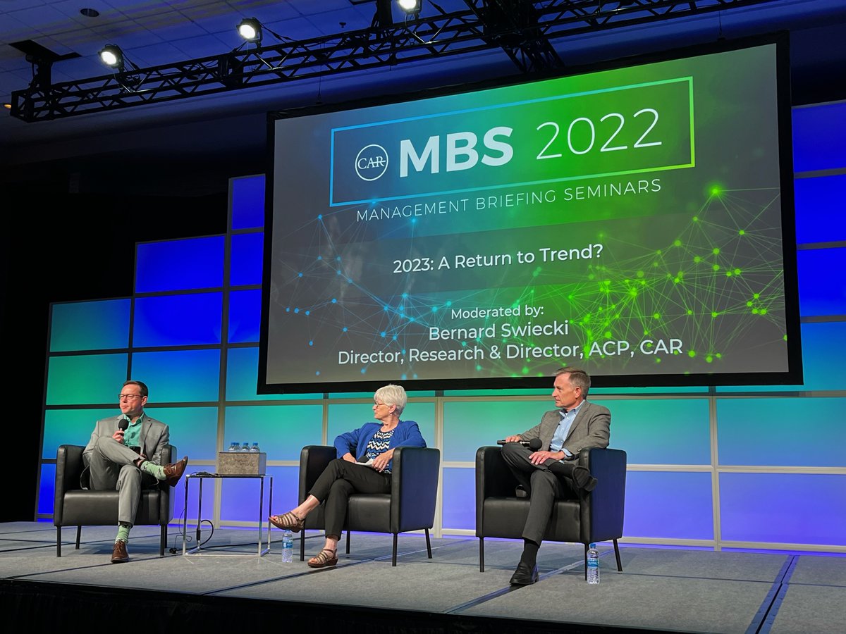 MagnaInt's tweet photo. Magna’s Eric Wilds, CSMO, joined a #CARMBS panel to discuss why vehicle forecasting is so important to our industry, especially in today’s times. @cargroup #ForwardForAll #Automotive https://t.co/1aJNmyYaA8