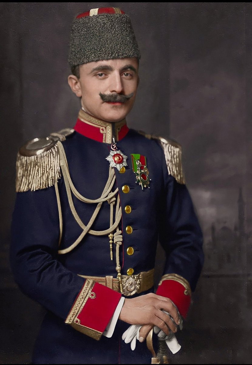 cfcakir's tweet photo. O en çok vatanını, sonra Naciye'sini sevdi ama her şeyden ve herkesten çok vatanını 
Gazi-i Namdar  Edirne Fatihi Hürriyet Kahramanı Türk Orduları Başkomutan Vekili  Şehid-i Ala İsmail Enver Paşa'yı
Rahmetle minnetle saygıyla anıyorum 
Ruhu şad Mekanı cennet olsun @burak__enver https://t.co/HFbQpUFSF2