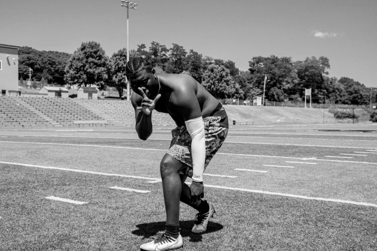 Smoke1013_'s tweet image. #WinTheRep @CoachRobichaud @UMASSDCoachMcC  #LLDJ💙 #LLTY #LLSTICH💜