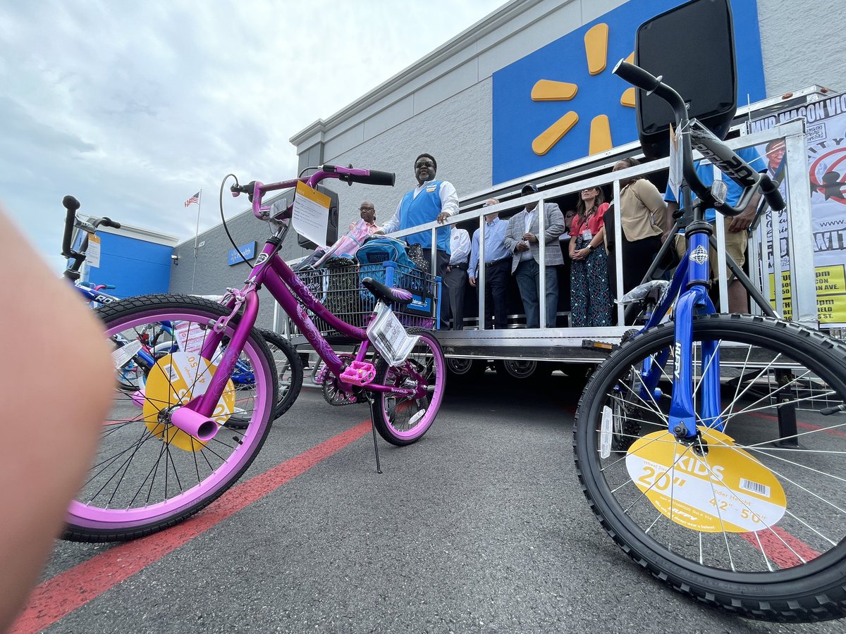 Thank you to Walmart for joining #TeamMaconBibb &amp; #MaconViolencePrevention by donating $3k to Communities In Schools and bicycles and book bags to Unity-N-Community. Our work in the community is made stronger bc of partnerships like this. #ForwardTogether #MVP