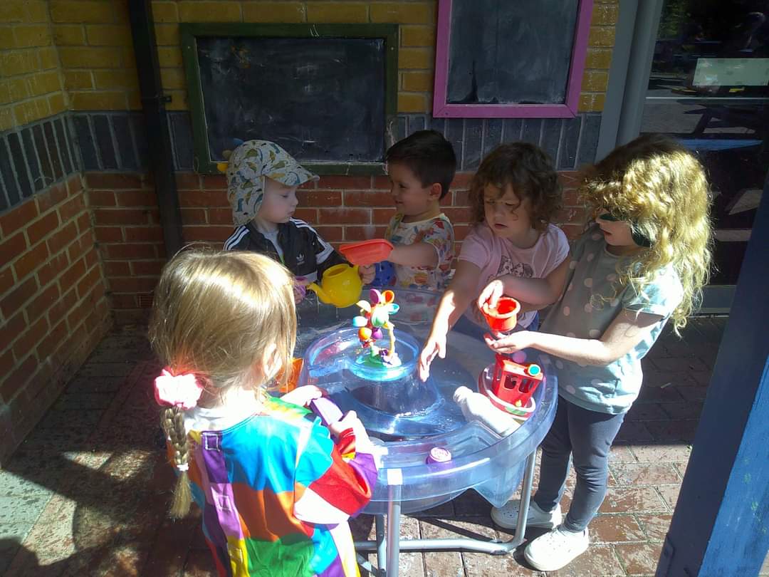 We had a fantastic time at our Elmer themed toddler session on Monday 🐘 😀