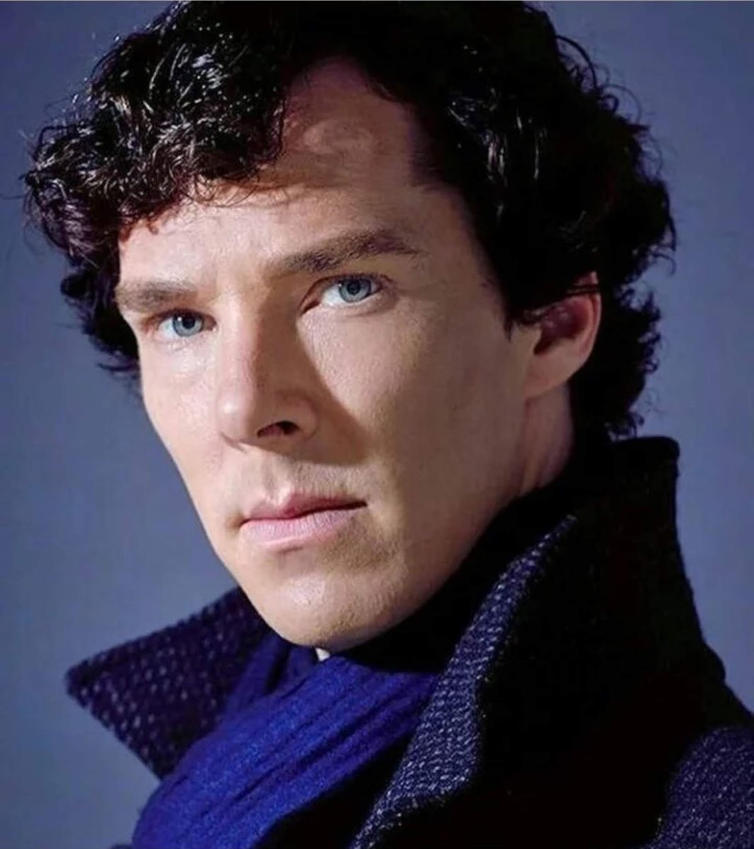 angelique198230's tweet photo. It's a Sherlock Cumberbatch!! 😍😍😍
#BenedictCumberbatch #Sherlock #sherbatched #cumberlocked https://t.co/7xV7IvfY05