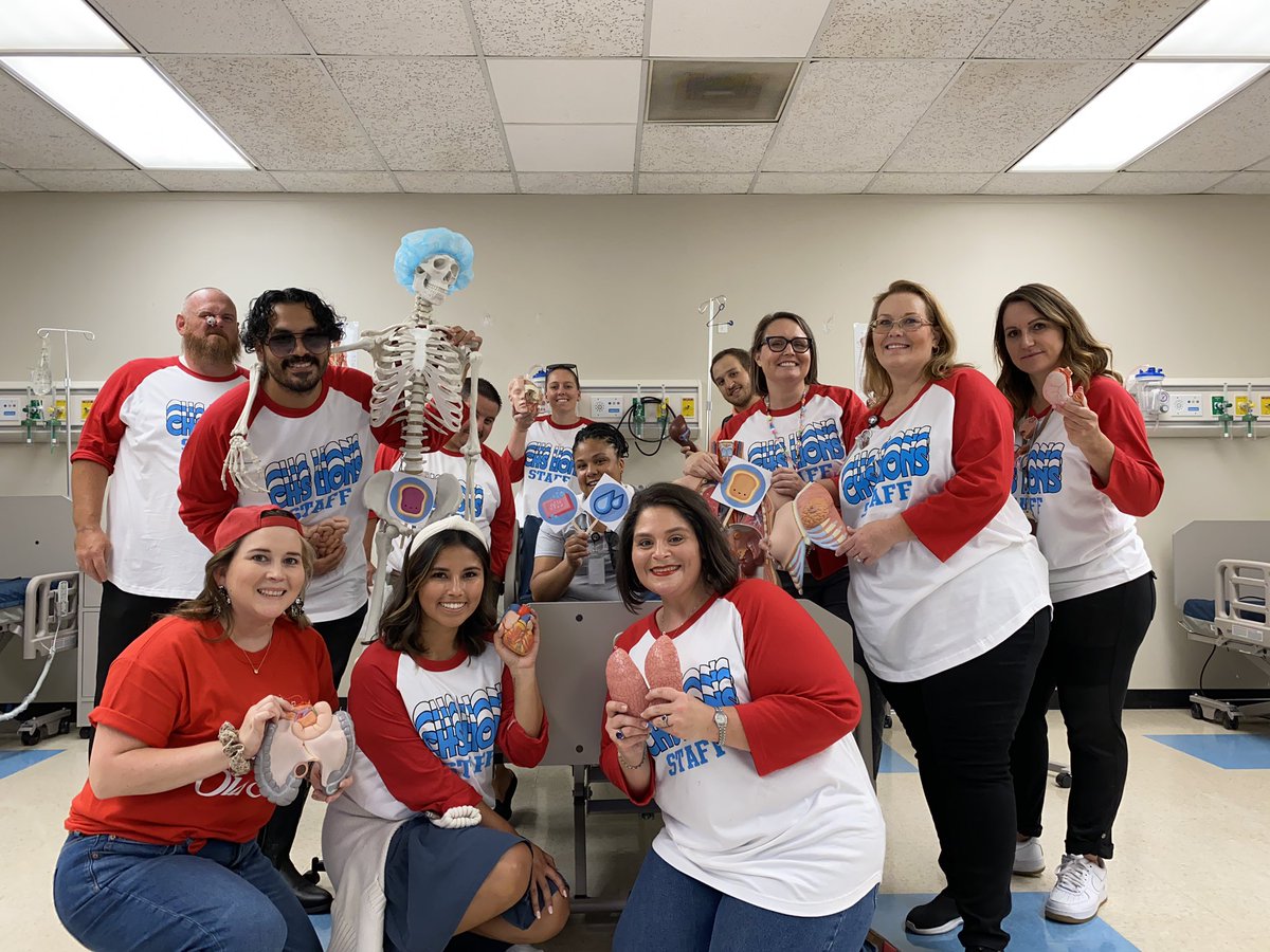 Mrs_Raska's tweet photo. #CISDBetterTogether #chs_lions #castleberrycte https://t.co/RqZd9jYfAO