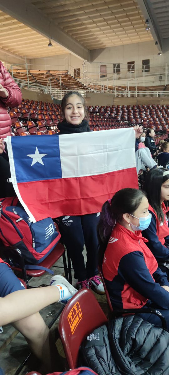 cataescudero's tweet photo. ¡NECESITO AYUDA! Mi hija Catalina, 12 años, es seleccionada de tenis de mesa y campeona sub 12🏓

Clasificó para representar a 🇨🇱 en el Panamericano el 17 septiembre en Rep. Dominicana, pero necesitamos ayuda para pasajes😥
aporta en 
https://t.co/m3kAT7qBDX o con un RT x favor🙏 https://t.co/kGxUHhGhI8