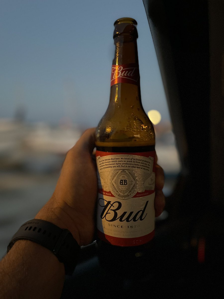 umuttskn's tweet photo. Seni bilmek en büyük ceza..🍻 https://t.co/Zb3YzIFf0O