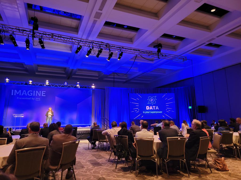 Felix Zuniga tweet media