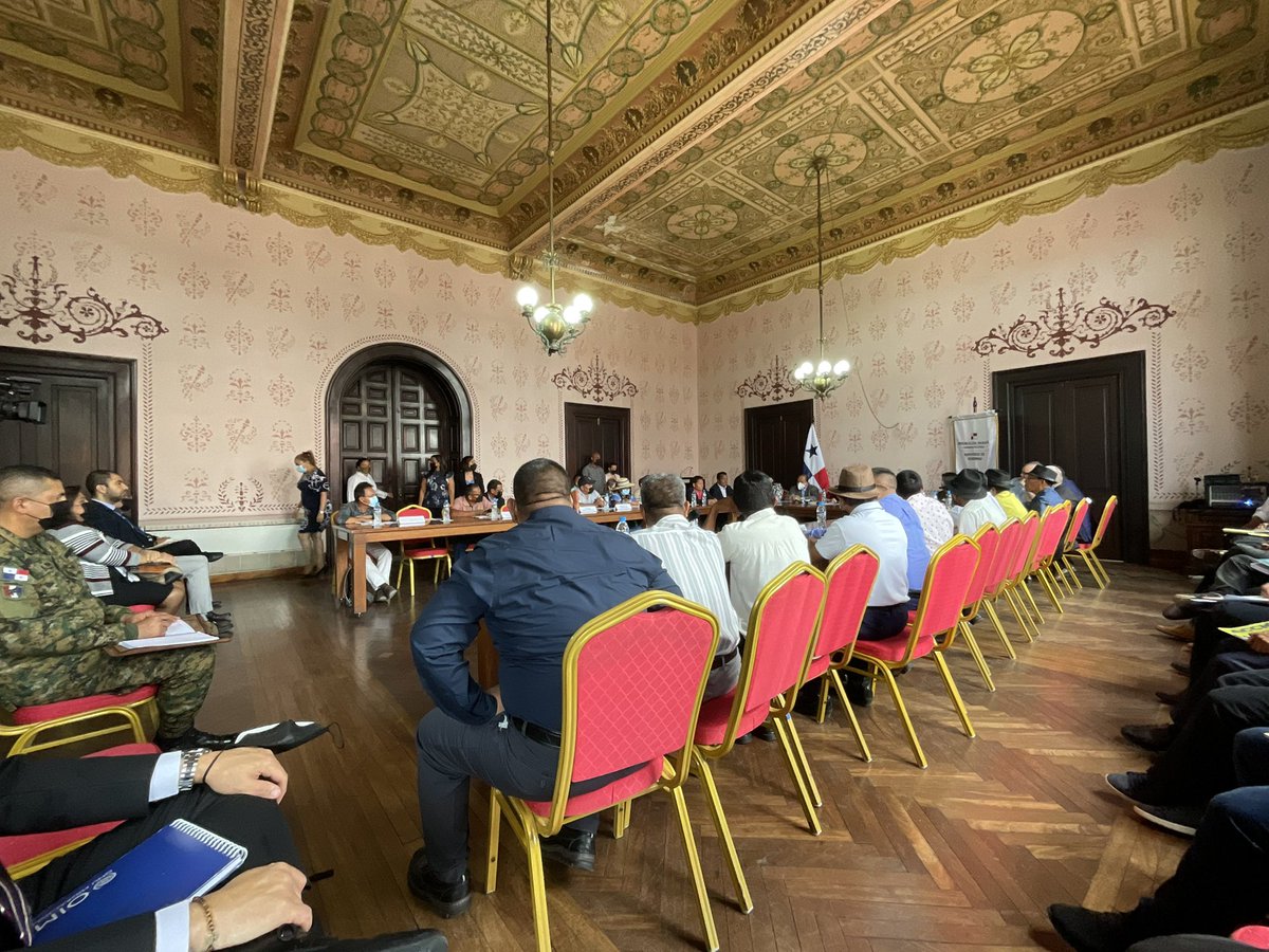 Cuando hablamos de los Derechos de los Pueblos Indígenas, no aparece <a href="/DefensoriaPan/">Defensoría del Pueblo de Panamá🕊</a> para pelear por nuestros Derechos, pero cuando hay que desalojar a los usurpadores si aparecen, nosotros no cederemos ni un milímetro de nuestras tierras. Guna
<a href="/IfNotUs_ThenWho/">If Not Us Then Who</a> <a href="/RainforestsNews/">Rainforest News</a>