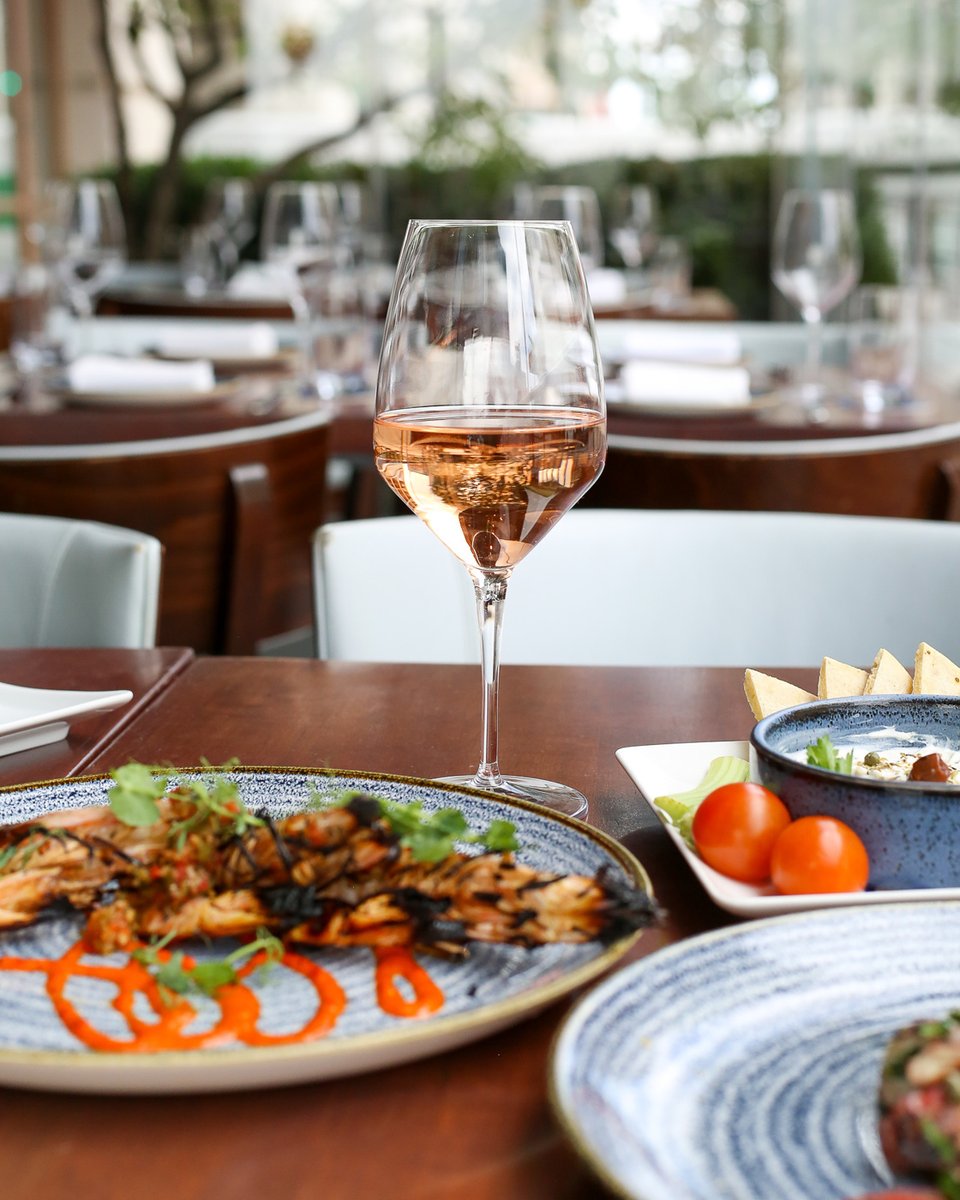 Wine on a Wednesday just makes sense 🥂
.
Which one of our Happy Hour wines are you going to be sipping on today?