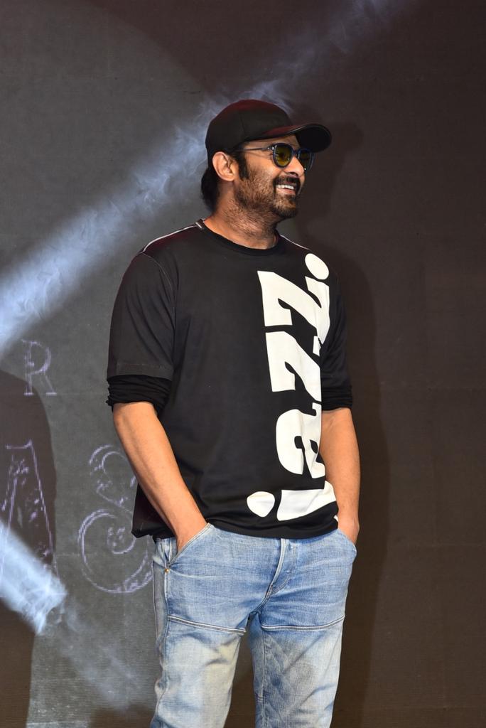 PrabhasRaju's tweet photo. Darling #Prabhas ❤️ https://t.co/H8sbPM1pvm