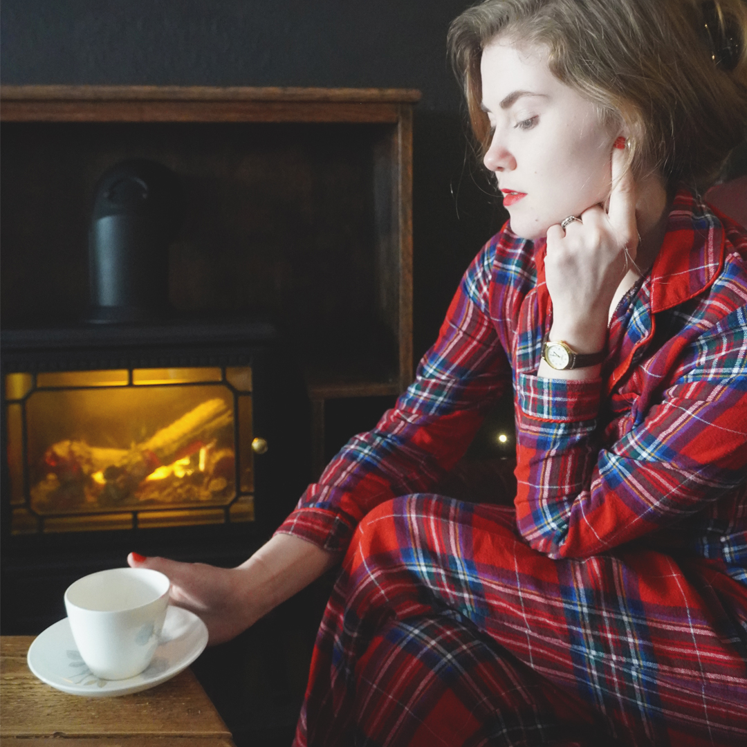 Wow now hey Twitter how've you been? Echoey? Another thing for the chamber: My debut single Penelope, and accompanying video will be available on most platforms on 19/08/22! Pre-save link in bio xx