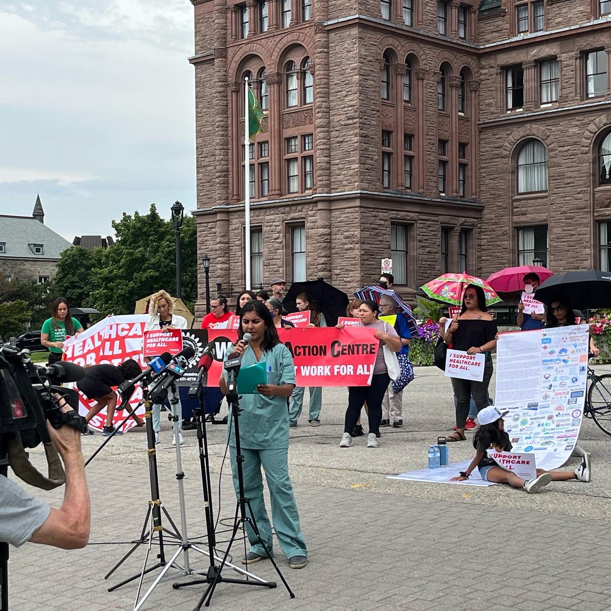 MaritStiles's tweet photo. Thank you to everyone who came out to Queen’s Park today to demand #Healthcare4All. We can’t go back to a time where anyone is denied access to care because of their status. Read the letter from thousands of healthcare workers &amp; orgs: #onpoli #DavenportTO 
https://t.co/xGpibKbQaM https://t.co/L01IUWFziu