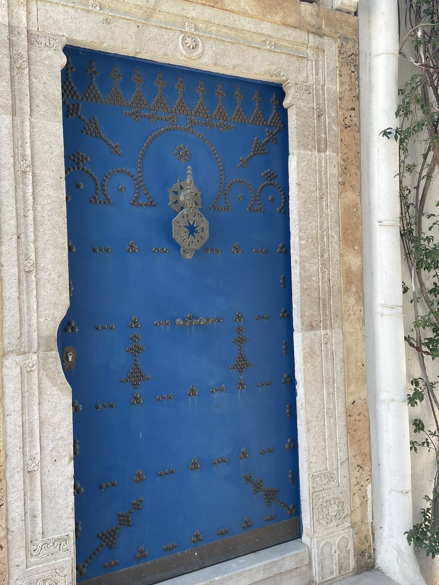 Revenir à #SidiBouSaid - merveilleux village tunisien  #vacances #tunisie #cafedesdelices