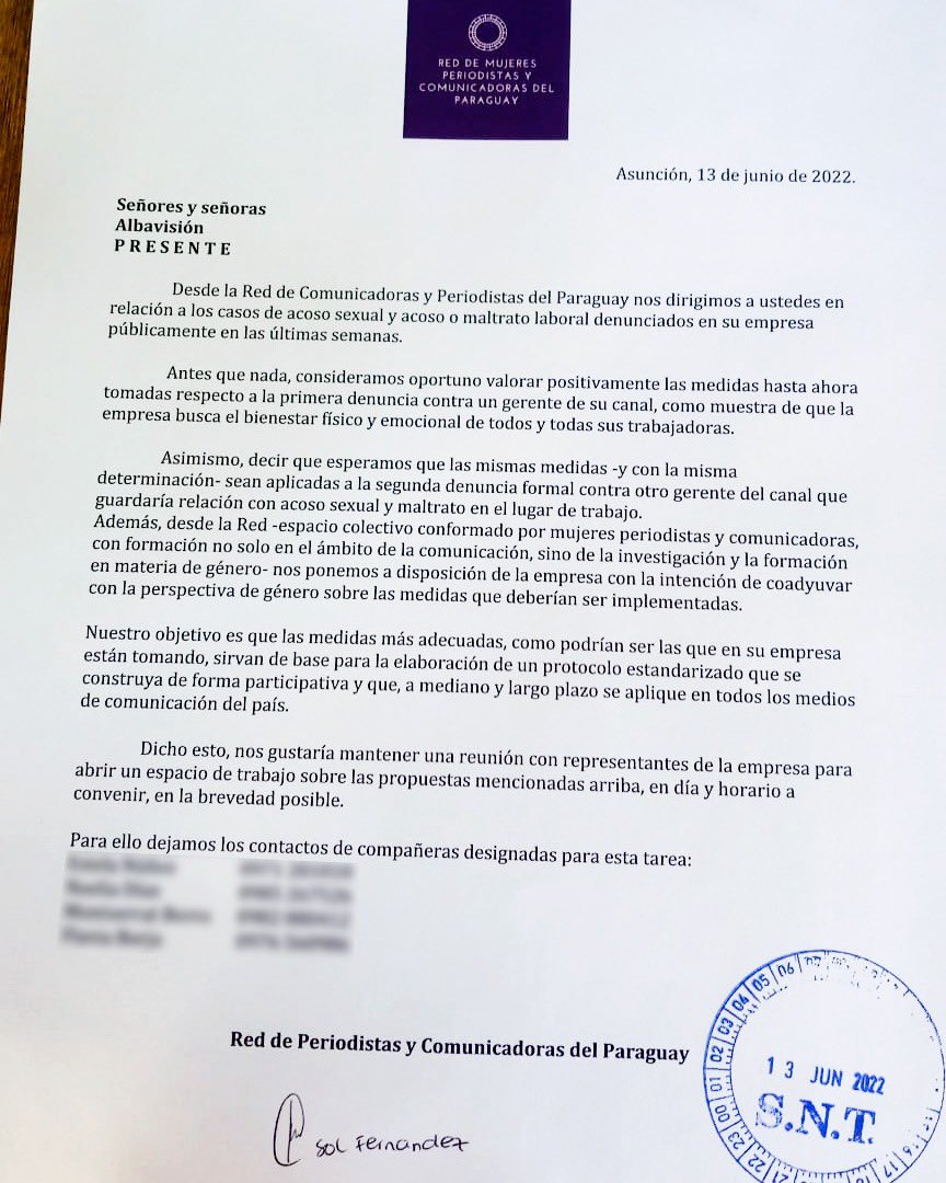 RMPCpy's tweet image. Trabajadoras afectadas por los últimos despidos en el SNT y C9N, realizaron sus denuncias al MT. &quot;Las represalias tomadas por la empresa no serán suficientes para amordazarnos. Basta de acoso sexual y violencia laboral en los medios&quot;, expresaron. #YoTeCreo #BastaDeImpunidad