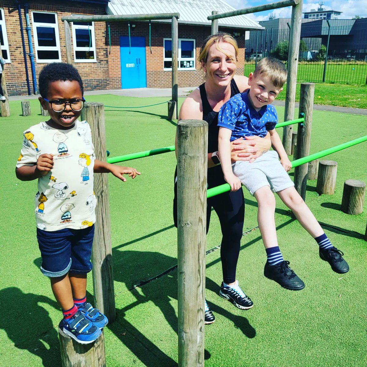 SportscoolC's tweet photo. 🤟🏼A fantastic day🤟🏼
2/5 clubs today: basketball, archery, football, dodgeball & tennis.
#friendsfunfood
#haf2022
#haf
#cheshirecouncil
#stockportcouncil
#manchestercouncil
@skillsforlife
@MCRActive
@mancitycouncil
@stockportcouncil
@cheshireeastcouncil
@FISCheshireEast https://t.co/2FwWOAPZk9