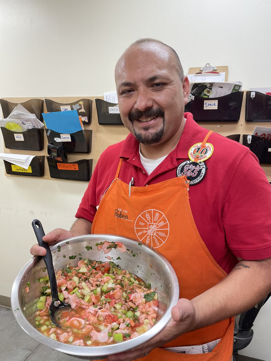 8408OAM's tweet photo. 1456 days accident free!  Celebrating with @bigruube and his homemade ceviche! #30daycountdown https://t.co/2f9Gl6eEsl