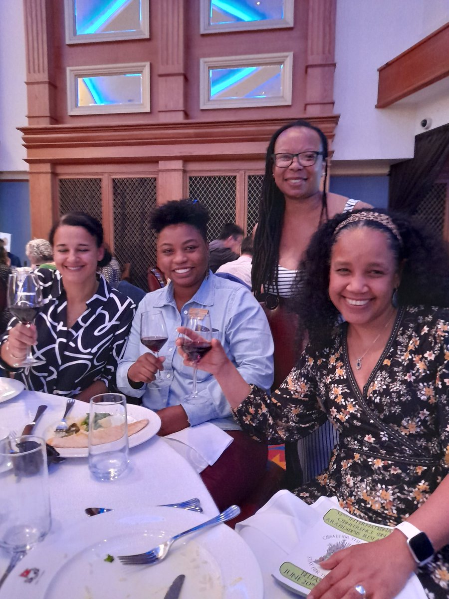 Three pics that to me truly represent today's message of #BlackBotanistsWeek2022 #DiversityIsPower 1) my team sometime in 2021 2)@WUNheatwaves meeting and 3) at my table  #ICAR2022 final dinner.