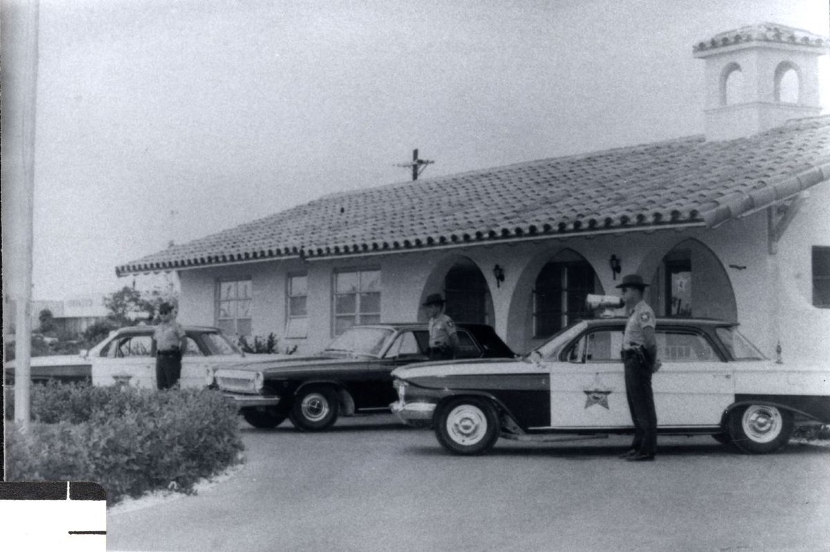 Remember when we were next to the Sheriff's office? This #ThrowbackThursday pick was even before that library building was built. Can anyone tell me the year this photo was taken?
Marathon Sheriff's Office. Photo Erma Stout's scrapbooks flic.kr/p/4GQGWK #KeysLibraries