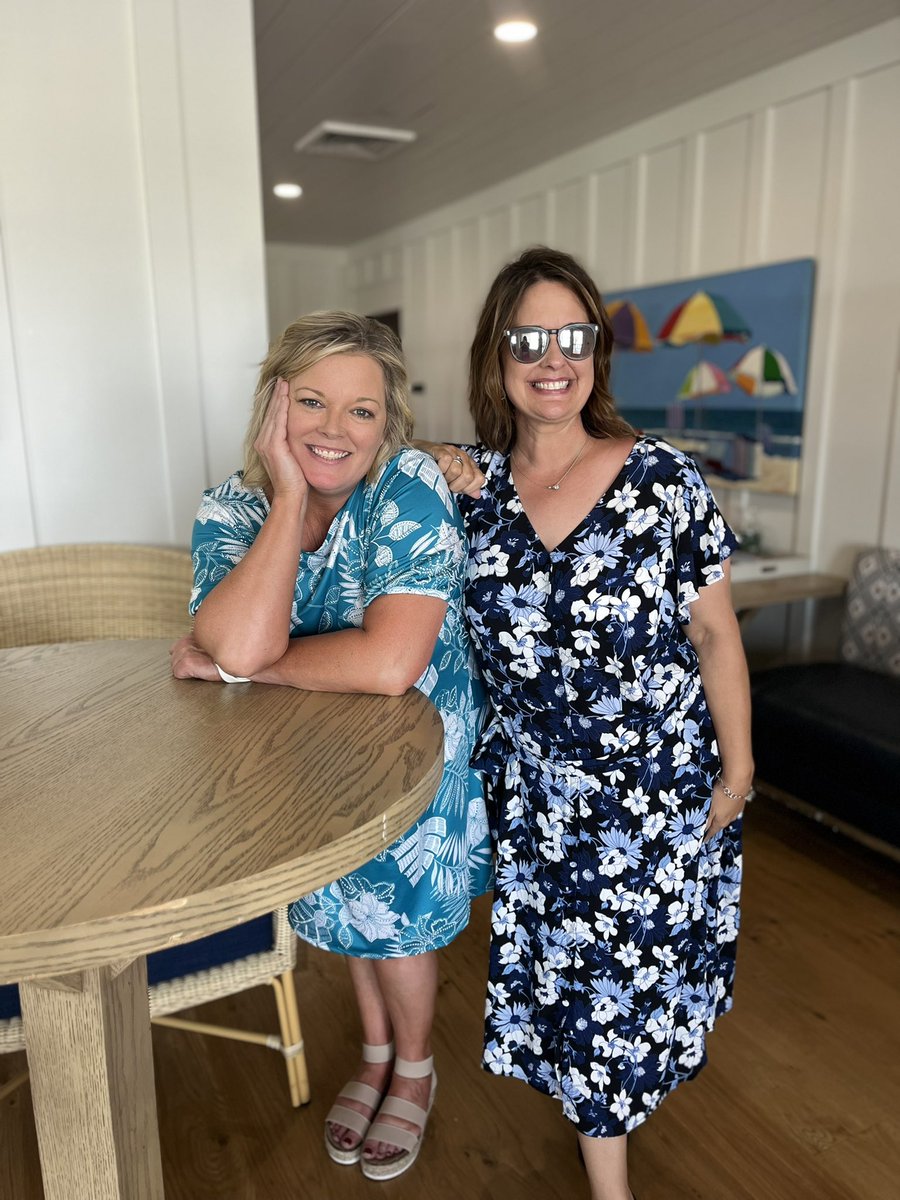 Great first day at our administrative retreat with this dream team!  <a href="/jody_mcclenny/">Jody McClenny</a> <a href="/annabrooks05/">Dr. Anna Brooks</a> <a href="/CarteretK12/">Carteret County Public School System</a> #LightTheWay