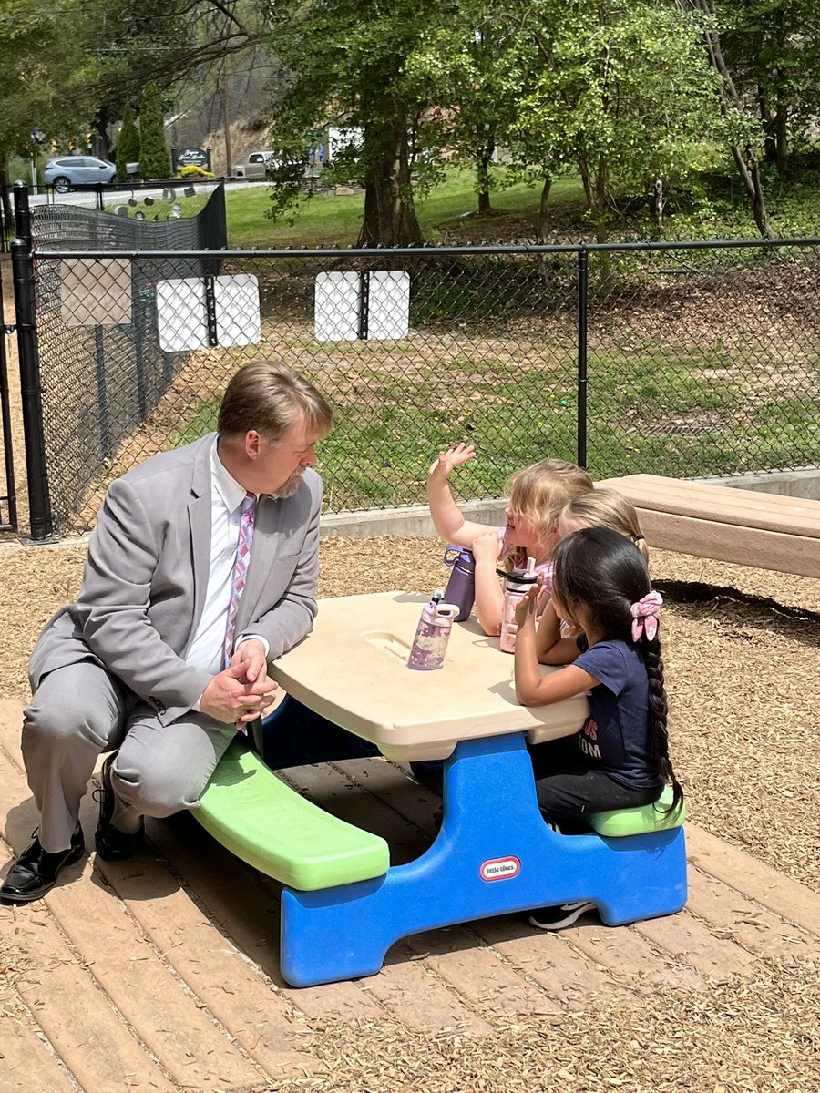 NC Public Schools tweet media