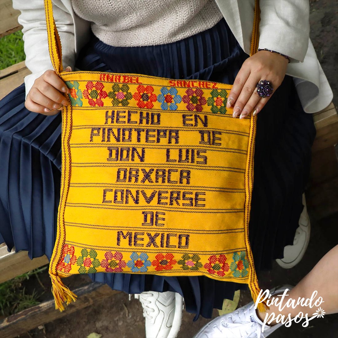 PINTANDO_PASOS's tweet photo. ¡También puedes adquirir por separado los hermosos morrales elaborados en telar de cintura por las artesanas de Ita-Kati! ❤️✨
-
Lleva la tradición contigo sin quitarle espacio a lo que necesitas que te acompañe:
https://t.co/o85YCQc5b1 https://t.co/2B0R60u5UM
