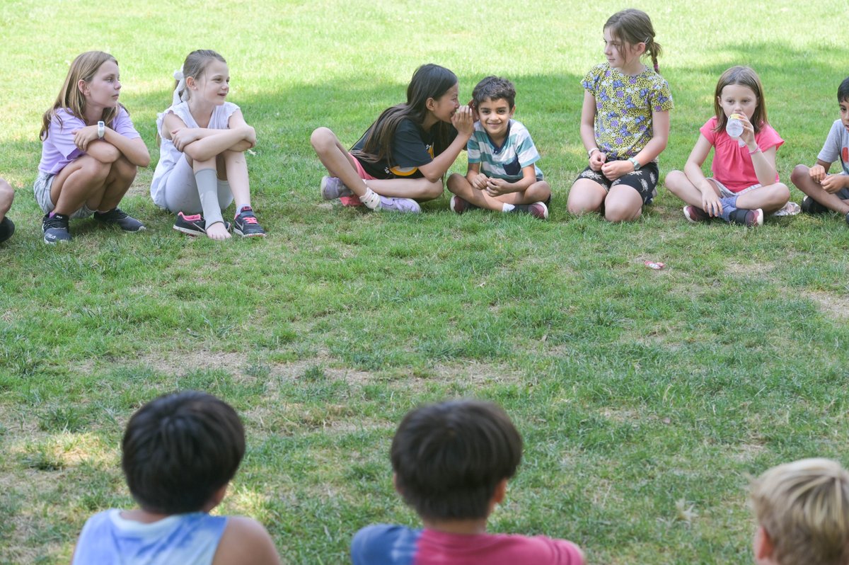 SSASummer's tweet image. Day Camp Discovery campers are having a blast during these final days of summer! Campers played telephone and hula hooped and danced around the Quad at the SSA Senior School. #SSASummer