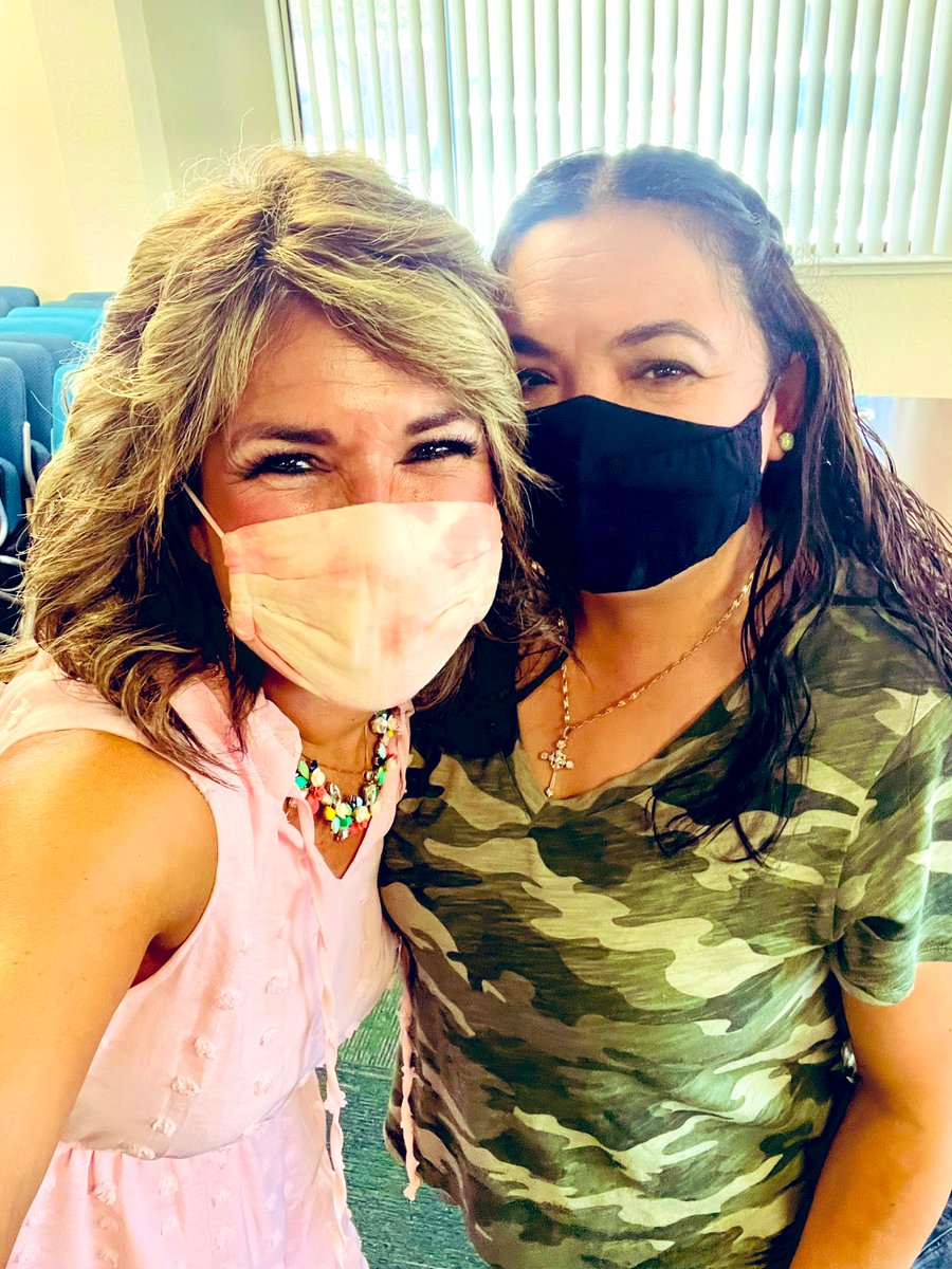 zjgalvan's tweet image. Hanging with my Awesome GUSD #ExtendedLearning Crew &amp;amp; I am crazy #ProudtobeGUSD &amp;amp; engaged in Day 2 of our PD! GUSD has AMAZING people!💚🌟💙#ALLmeansALL @BrownBearPRIDE @RosaIsiah @CCES_GUSD @GrizzlyG0NZALEZ @lcruzconsulting @ms_pantaleon @ShelleySTEM @VillagomezMyra @MCOE_Now