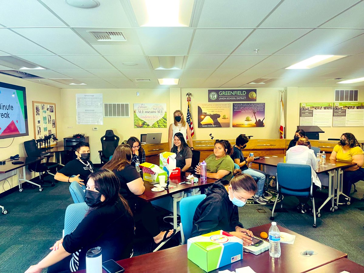 zjgalvan's tweet image. Hanging with my Awesome GUSD #ExtendedLearning Crew &amp;amp; I am crazy #ProudtobeGUSD &amp;amp; engaged in Day 2 of our PD! GUSD has AMAZING people!💚🌟💙#ALLmeansALL @BrownBearPRIDE @RosaIsiah @CCES_GUSD @GrizzlyG0NZALEZ @lcruzconsulting @ms_pantaleon @ShelleySTEM @VillagomezMyra @MCOE_Now