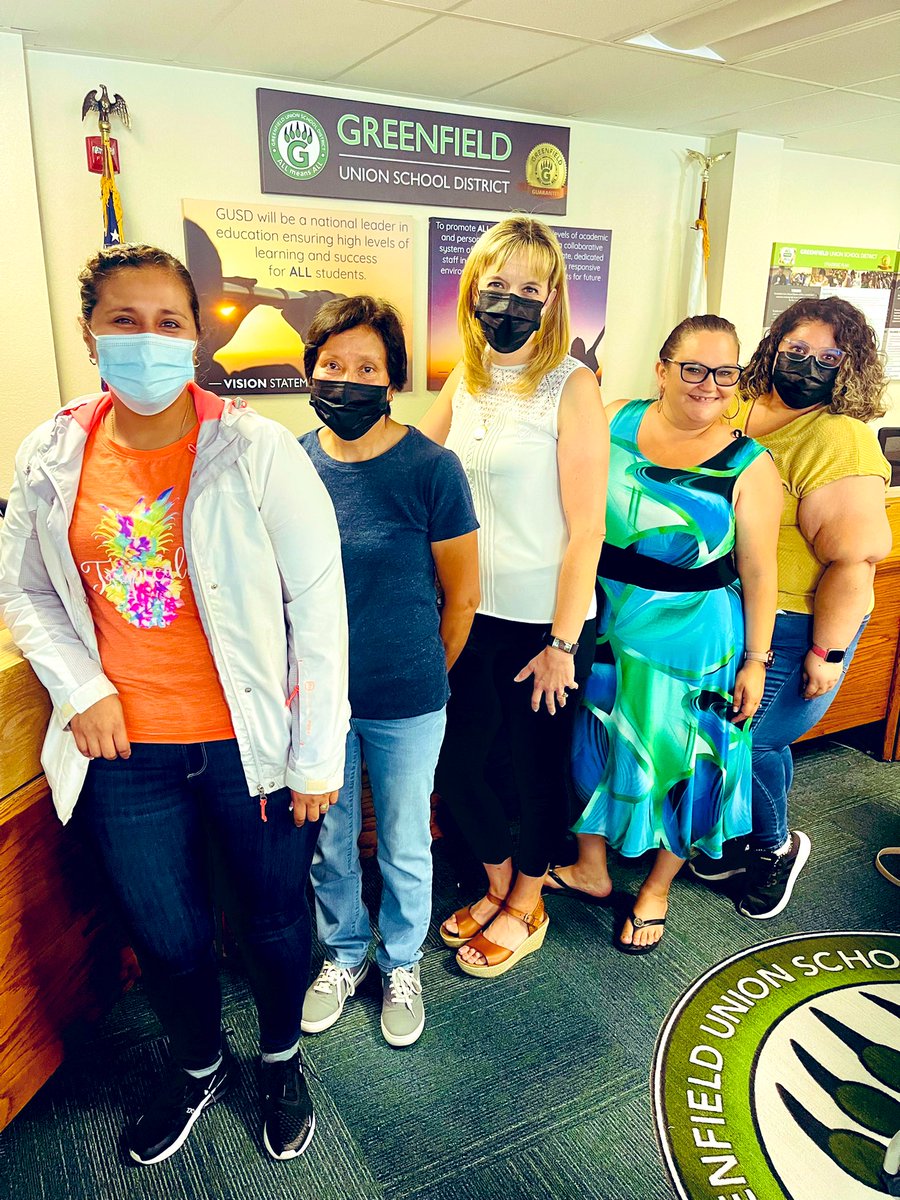 zjgalvan's tweet image. Hanging with my Awesome GUSD #ExtendedLearning Crew &amp;amp; I am crazy #ProudtobeGUSD &amp;amp; engaged in Day 2 of our PD! GUSD has AMAZING people!💚🌟💙#ALLmeansALL @BrownBearPRIDE @RosaIsiah @CCES_GUSD @GrizzlyG0NZALEZ @lcruzconsulting @ms_pantaleon @ShelleySTEM @VillagomezMyra @MCOE_Now