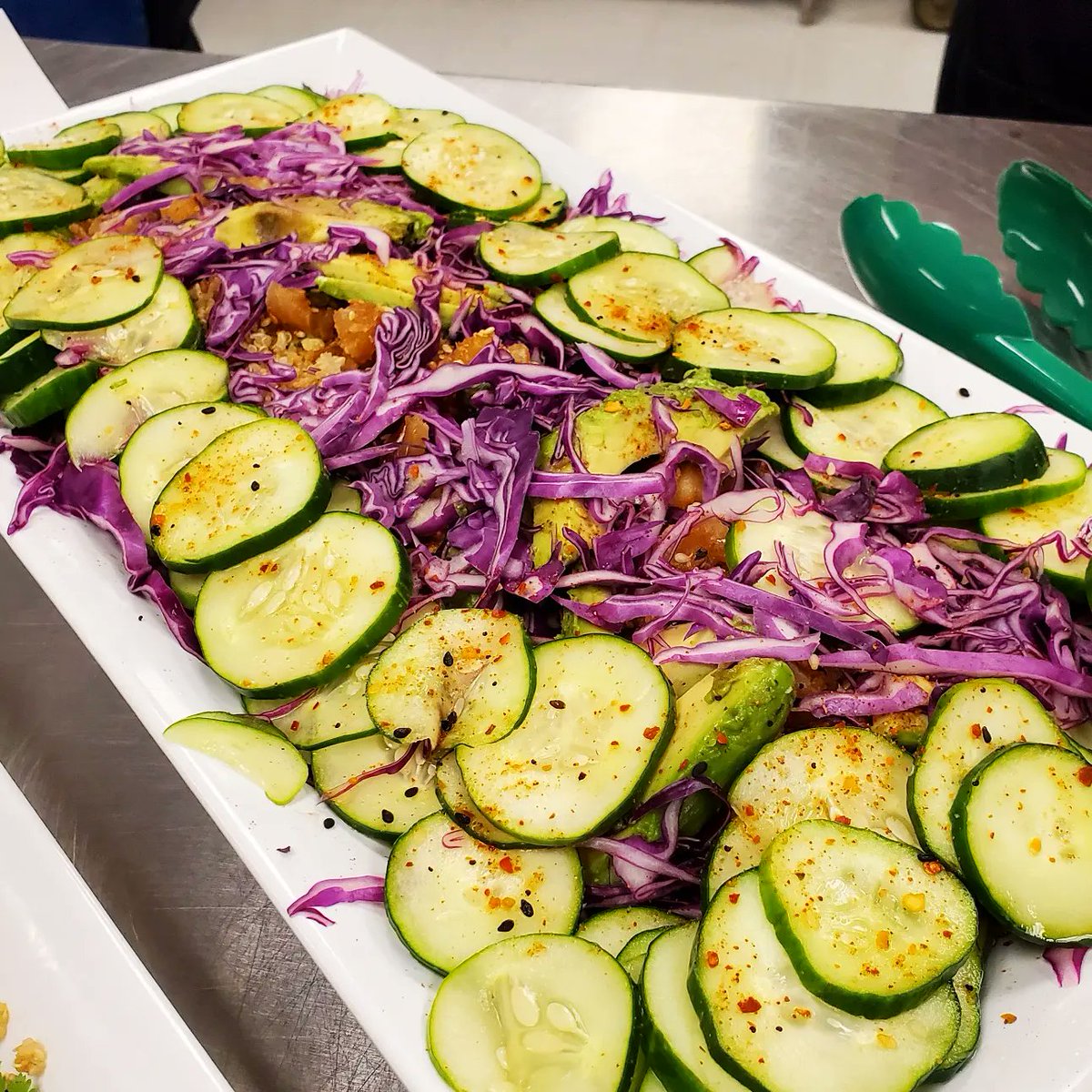 Chefrebeccak12's tweet photo. Today's @k12culinary training is brought to you by the letter G! Great Grains!!! I'm here to tell you these Great Grain recipes would be fantastic additions to your school lunch menu! They are packed with flavor, colors, textures, and nutrition! #schoollunch #realschoolfood https://t.co/dlu0K8YTEg