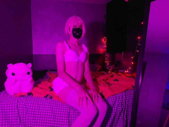 nude thursday?  #femboy #trap https://t.co/ytUUjMO6z4<a href="/tag/femboy"class="tags">#femboy</a><a href="/tag/trap"class="tags">#trap</a>