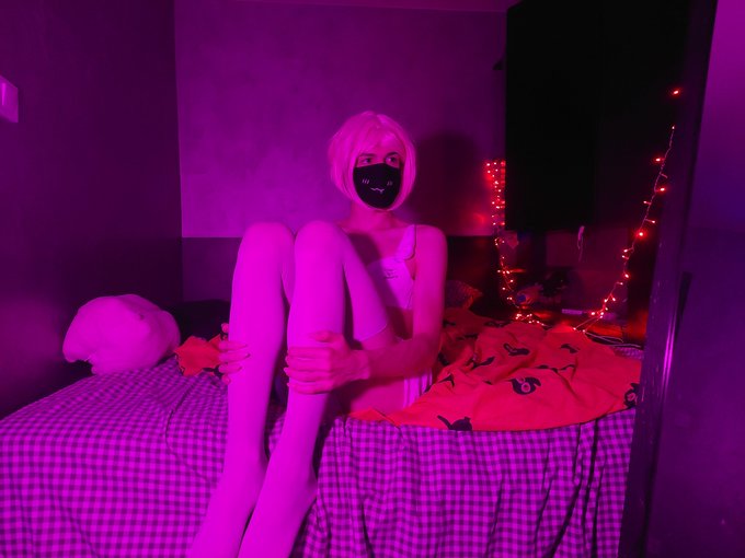 nude thursday?  #femboy #trap https://t.co/ytUUjMO6z4<a href="/tag/femboy"class="tags">#femboy</a><a href="/tag/trap"class="tags">#trap</a>