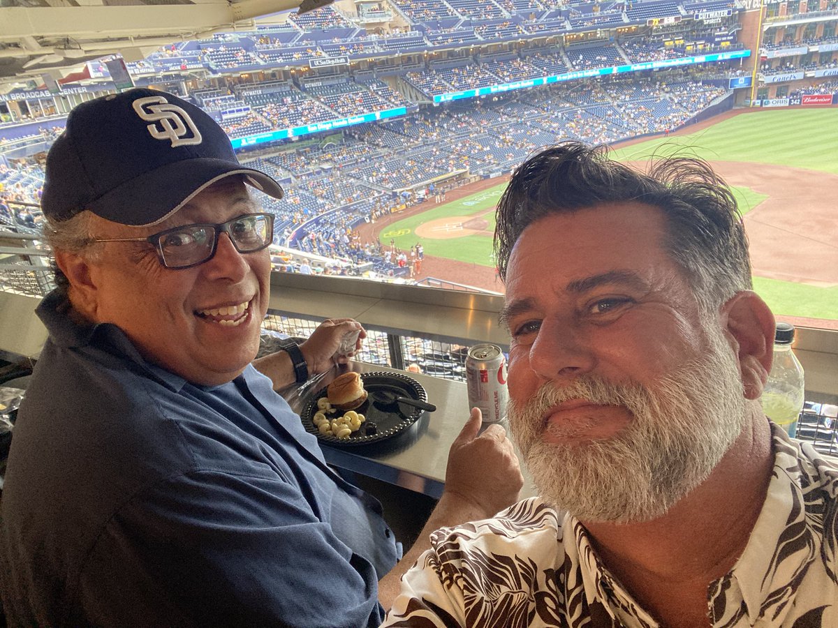 <a href="/padres/">San Diego Padres</a> <a href="/juansoto25_/">Juan José Soto Pacheco</a> <a href="/jbell_9/">Jon Bell</a> #TimeToShine