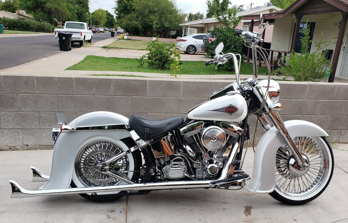 AzTechBikerShop's tweet image. Installation of new Rims &amp;amp; Tires along with a Basic Detail.  Ronnie's bike is Warrior Ready! 
AzTechBikersShop.com
#aztechbikersshop #motorcycledetailing #motorcyclerepairshop 
#mesaaz #arizona #Latinx #latinxowned #harleydavidson