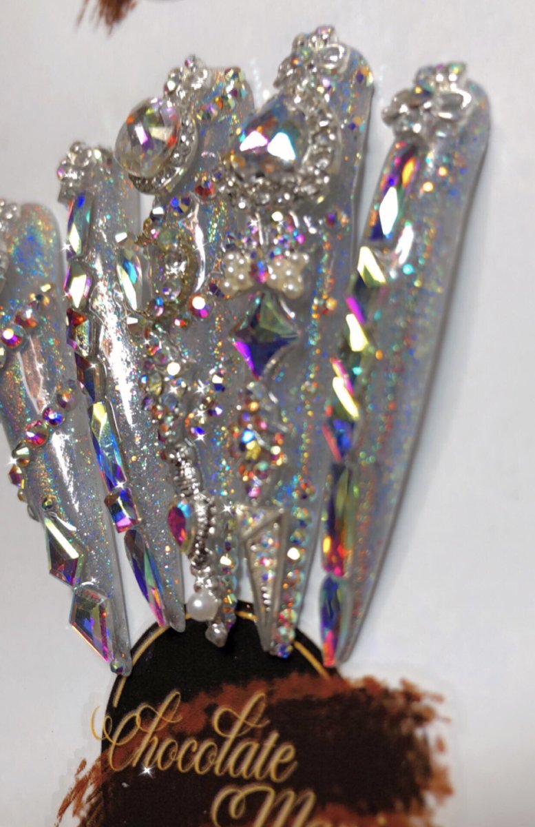 xBarbieJu's tweet photo. #bling #blingbling #pressonnails #pressons #nails #stilettonails #nailartist #Texas #dfwnailtech #dallasnailtech https://t.co/868hPKVogF