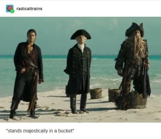 <a href="/SenClayDavisx4/">Omar Reborn</a> In a bucket?