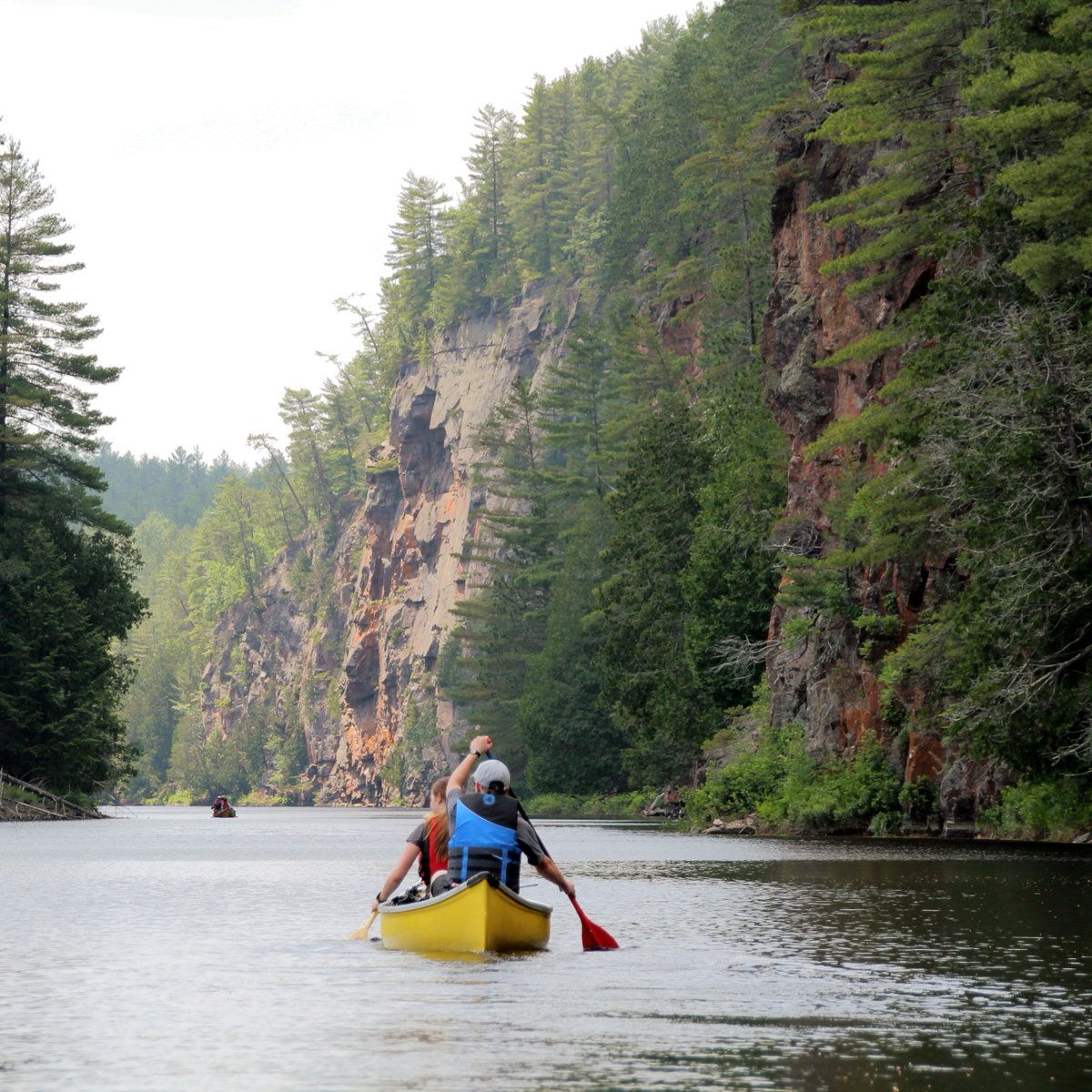 scoutscanada's tweet photo. Discover the Top 5 Epic Campsites!
We asked 46, 704 Scouting members to pick their top camping dream destinations… you answered:
https://t.co/SgtOPVrfKP

Build your camping dream destination bucket-list with our interactive map and tracking card!
📷Scouting member, @Algonquin_PP https://t.co/EMYk6akEfu