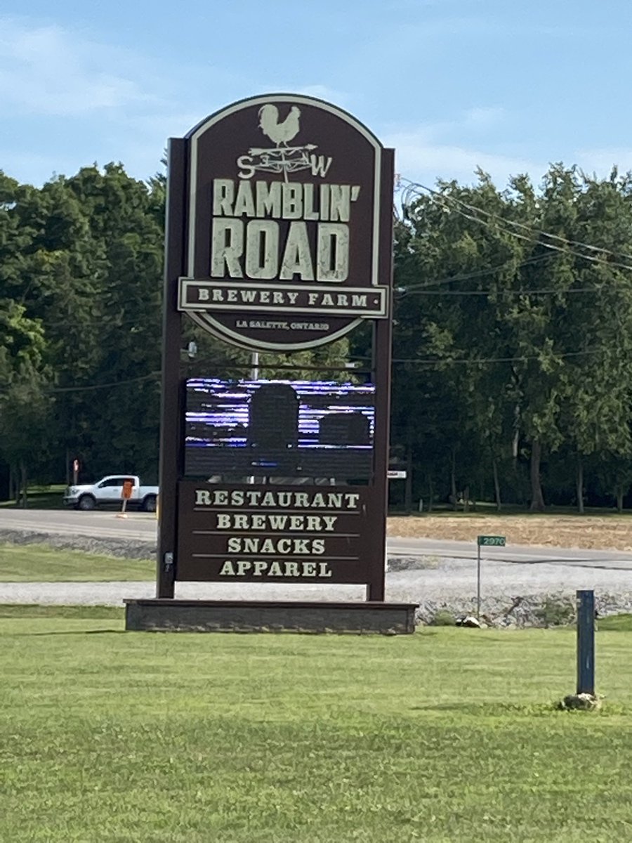 Someone was talking about peanuts on here, so I had to swing wide and have a look