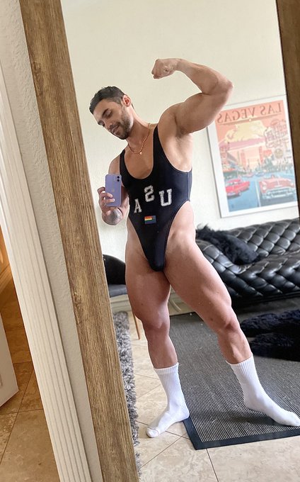 Let&rsquo;s make some hot content in that sexy look 😈&hellip;  Las Vegas hit me up.   https://t.co/OxbRjVe0sH  https://t<a href="/tag/lasvegas"class="tags"><span>#lasvegas</span></a><a href="/tag/aradwinwin"class="tags"><span>#aradwinwin</span></a><a href="/tag/vetrepublic"class="tags"><span>#vetrepublic</span></a>