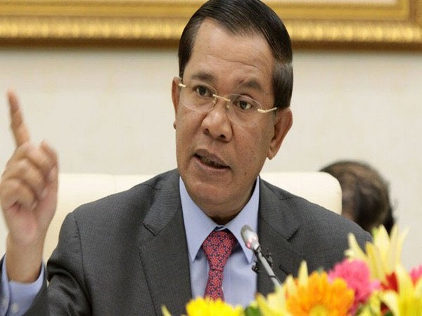 ani_digital's tweet photo. ASEAN to 'rethink' peace plan if Myanmar executes more prisoners: Cambodian PM

Read @ANI Story |
https://t.co/CjDd9YbGYL

#ASEAN #Myanmar #5PointConsensus https://t.co/mqa6mkq6DA