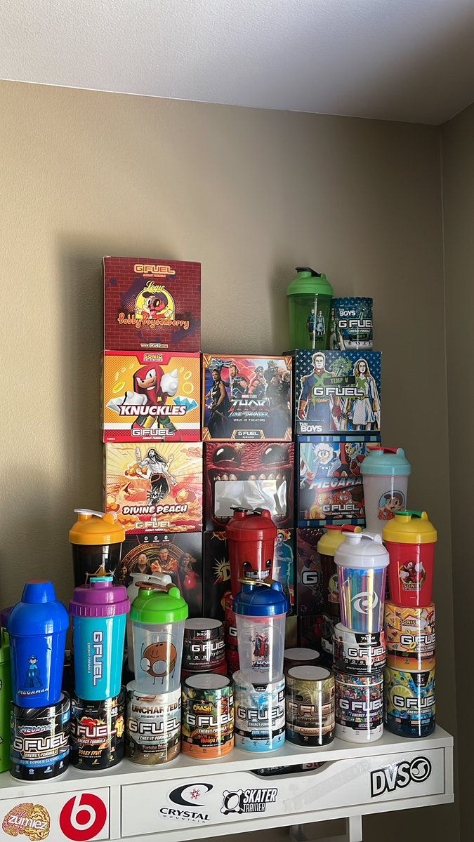 GTr1p's tweet photo. @GFuelEnergy @MarvelStudios Yes please🙋🏻‍♂️ https://t.co/6eIu16rZmq