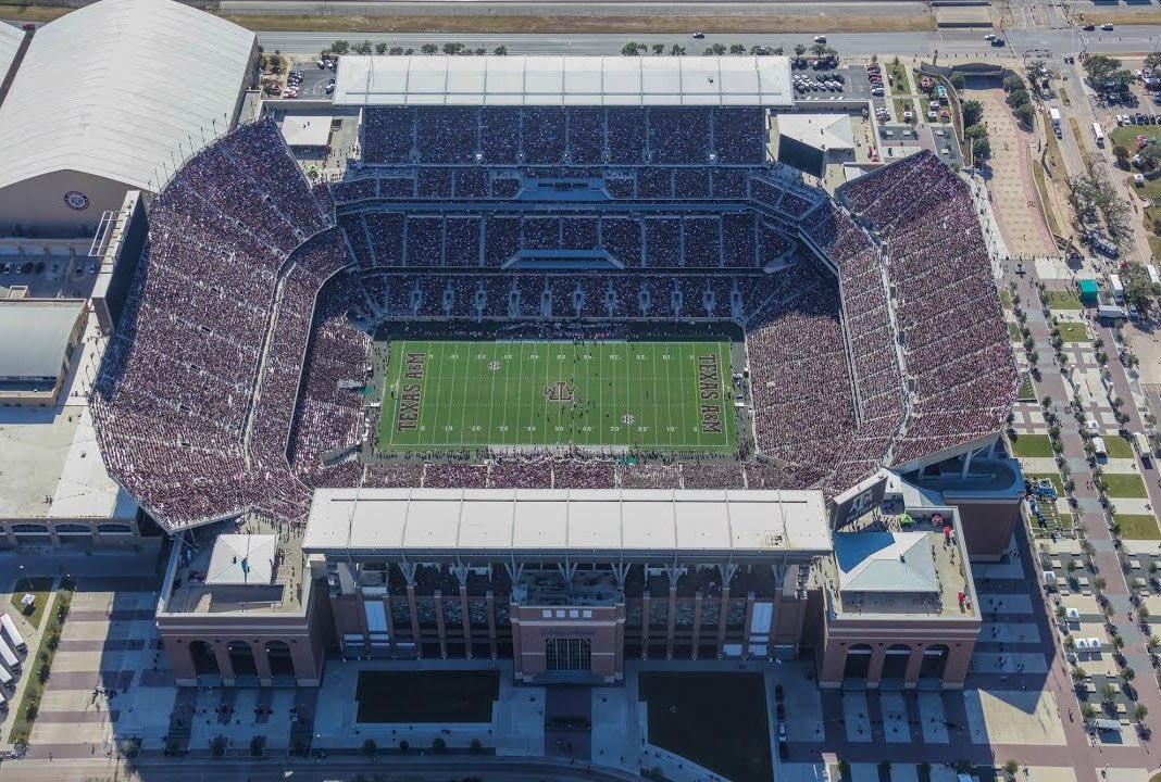 Cold_Bold_Pod's tweet photo. Kyle Field (Post Manziel) has to be last of the relevant stadiums on this list. It is the perfect embodiment of what Aggies think they are. It tries so hard to be a premier venue in the sport but falls short due to the lack of advantage it gives to the home team. https://t.co/CdVTr67n8M