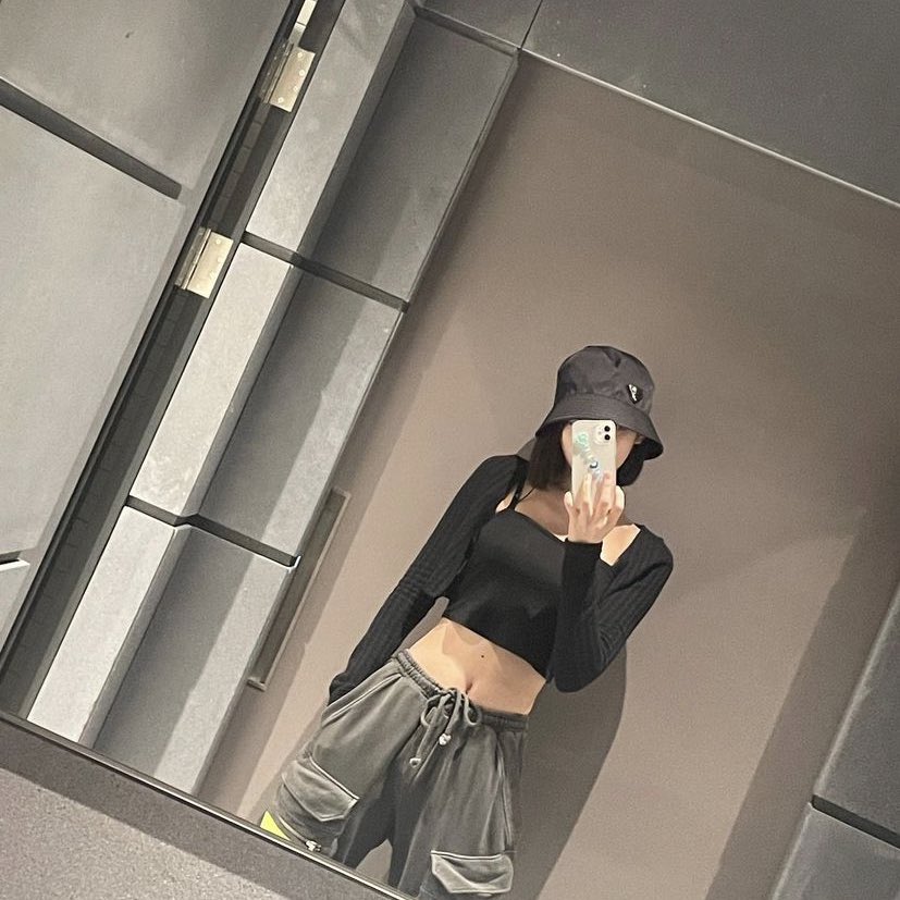 caterarchive's tweet photo. 𝐁𝐀𝐁𝐄 (🐷)  — 📷 updt.
͏ ͏ ͏ ͏ ͏ ͏  ͏ ͏ ͏ ͏ ͏ ͏ ͏ ͏ ͏ ͏ #uvpublic 

Practice time. https://t.co/IidLDG2R8J