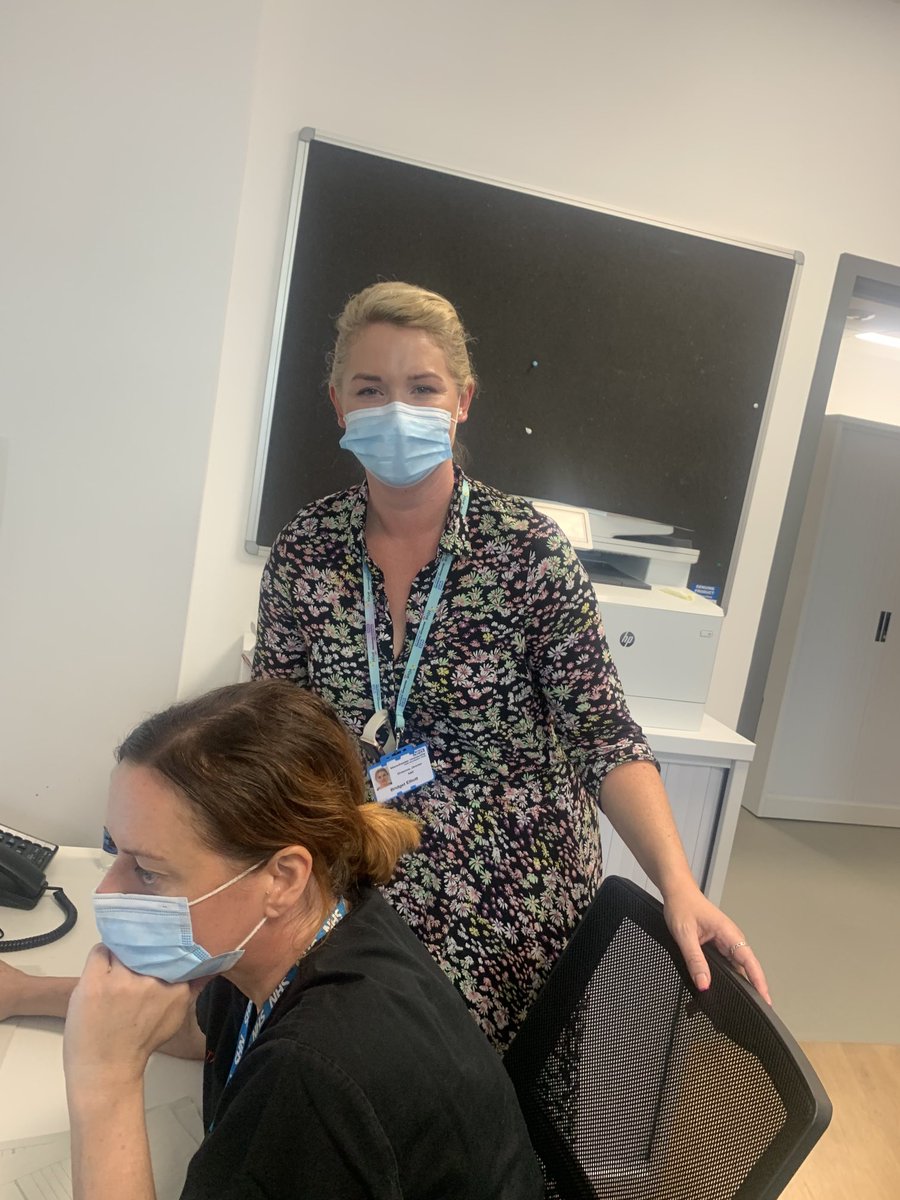 Cara_W_Afzal's tweet photo. Thank you ⁦⁩ for supporting the ED #CutOver this week. Once again you went above and beyond to demonstrate your commitment  to improved care ⁦@DocShariq⁩ ⁦@BeynonJennifer⁩ ⁦@ellshutt⁩ ⁦⁦@EmergencyDepar2⁩ ⁦@MFT_Hive⁩ Practice Makes Perfect! https://t.co/t60WifQz4O