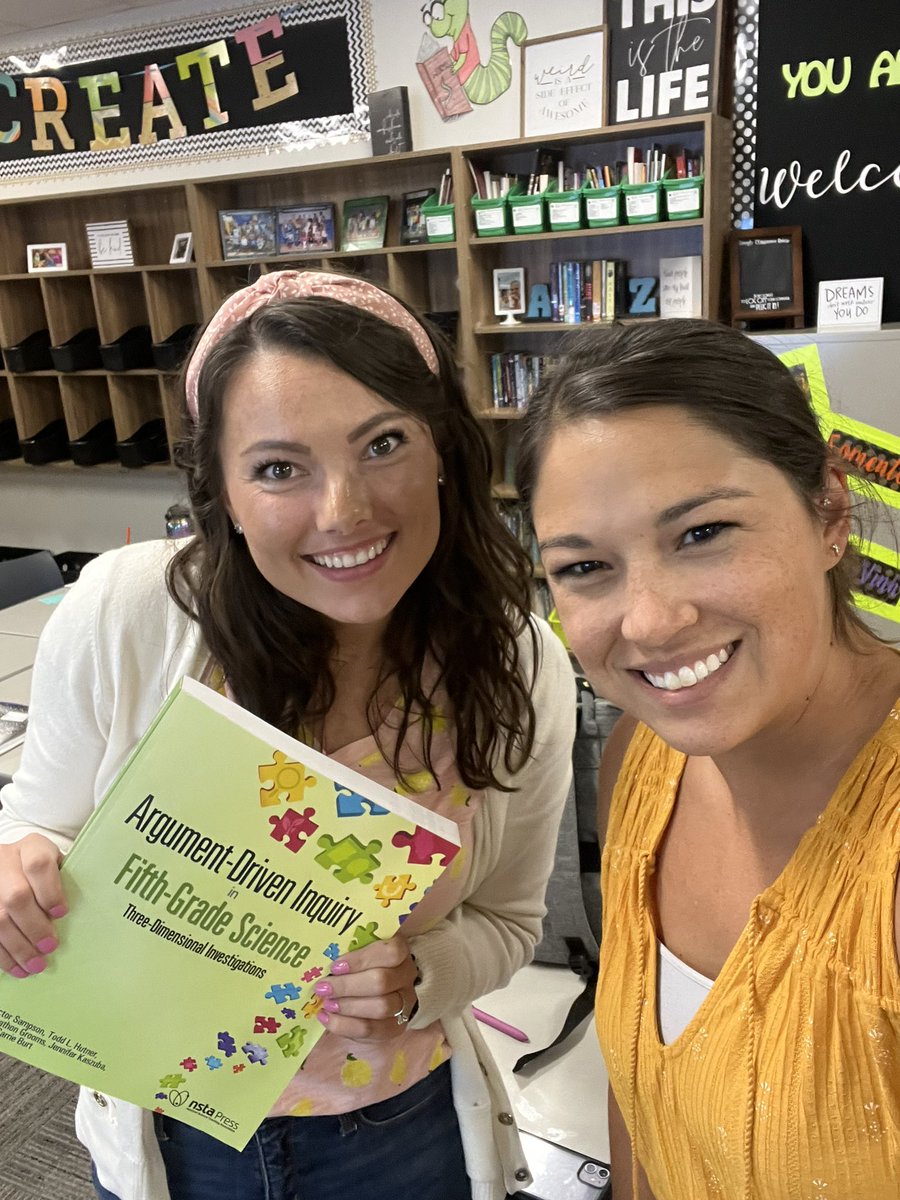 Mrs_Schaub5th's tweet photo. ADI training today! So many great ideas to take back to the classroom! @LightFarmsElem @ProsperISD #ProsperProud https://t.co/Np0jF3YoD5