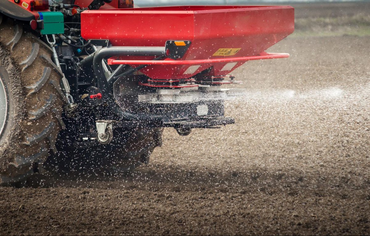 CHARLEBOIS: Canadian farming is losing to urban politics bit.ly/3BIXaca Via <a href="/FoodProfessor/">The Food Professor</a>